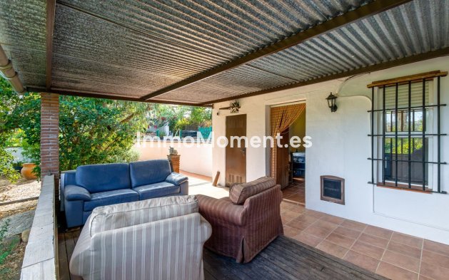 Resale - Country house - Inland  - Coín