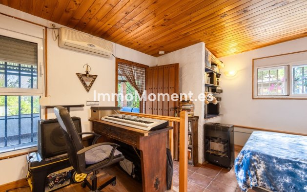 Resale - Country house - Inland  - Coín