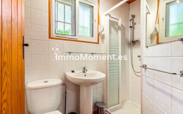 Resale - Country house - Inland  - Coín