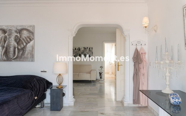 Wiederverkauf - Freistehende Villa - Benalmadena - La Capellania
