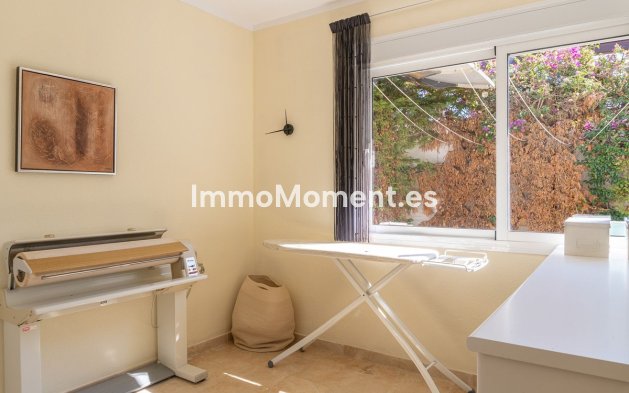 Wiederverkauf - Freistehende Villa - Benalmadena - La Capellania