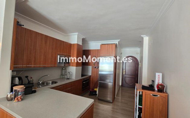 Resale - Apartment - Benalmadena - Benalmadena Centro
