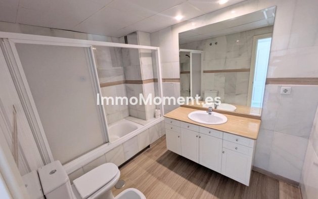 Resale - Apartment - Benalmadena - Benalmadena Centro