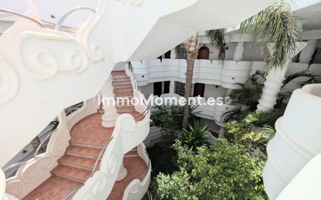 Resale - Apartment - Benalmadena - Benalmadena Centro