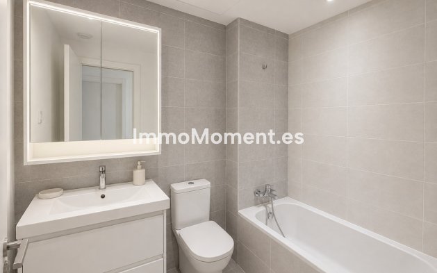 Obra nueva - Apartamento - Estepona  - Estepona Centro