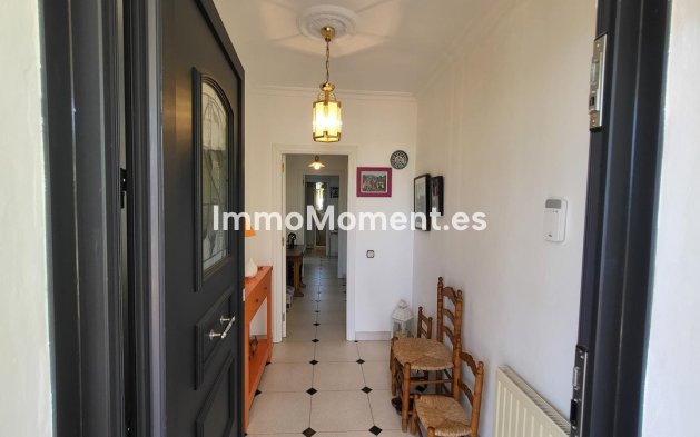 Resale - Detached villa - Marbella - Elviria