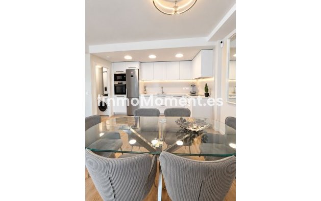 Revente - Appartement - Marbella - Nueva Andalucía