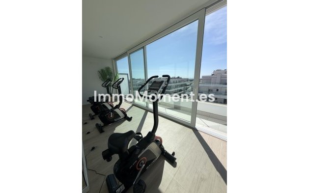 Revente - Appartement - Marbella - Nueva Andalucía