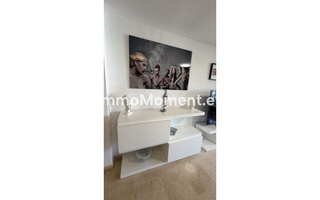 Resale - Apartment - Marbella - Guadalmina Alta