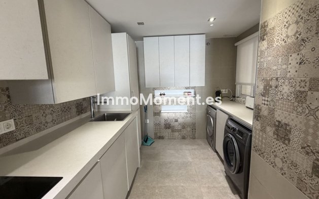Resale - Apartment - Marbella - Guadalmina Alta