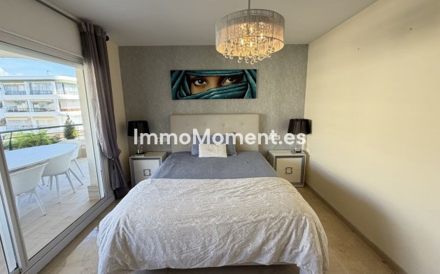 Resale - Apartment - Marbella - Guadalmina Alta