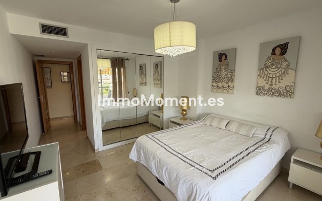 Resale - Apartment - Marbella - Guadalmina Alta
