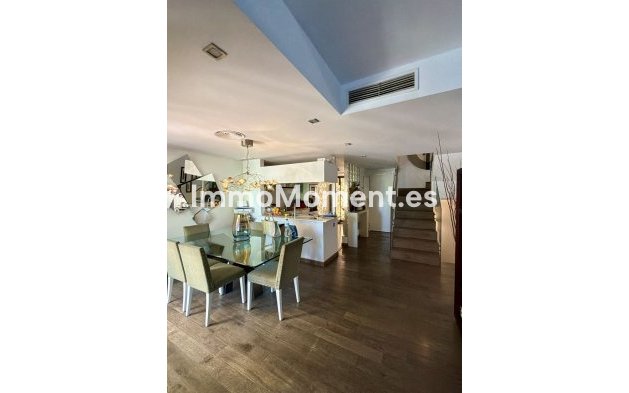 Resale - Detached villa - Benalmadena - Benalmadena Centro