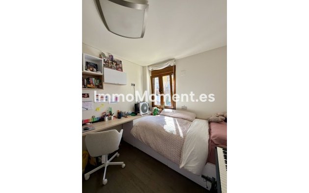 Resale - Detached villa - Benalmadena - Benalmadena Centro