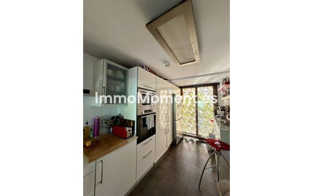 Resale - Detached villa - Benalmadena - Benalmadena Centro
