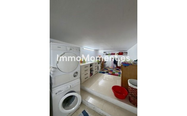 Resale - Detached villa - Benalmadena - Benalmadena Centro