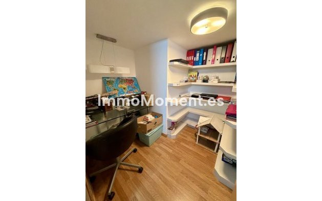 Resale - Detached villa - Benalmadena - Benalmadena Centro