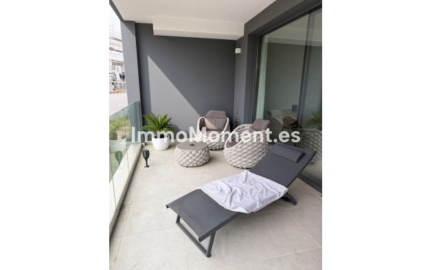 Revente - Appartement - Estepona  - Selwo