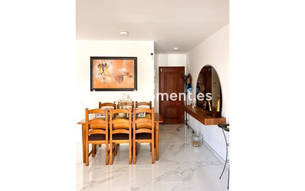 Reventa - Apartamento - Estepona  - Cancelada