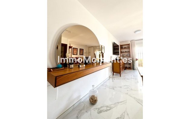 Reventa - Apartamento - Estepona  - Cancelada