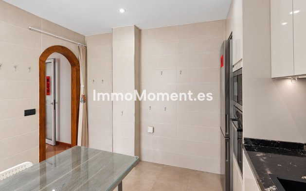Resale - Detached villa - Fuengirola - Fuengirola Centro
