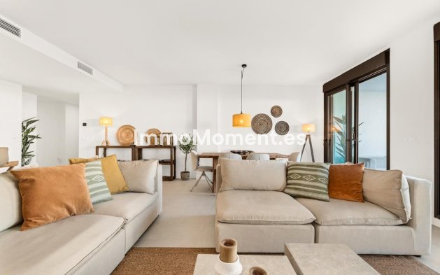 Wiederverkauf - Wohnung - Estepona  - Estepona Centro