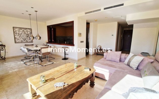 Resale - Apartment - Benalmadena - Benalmadena Centro