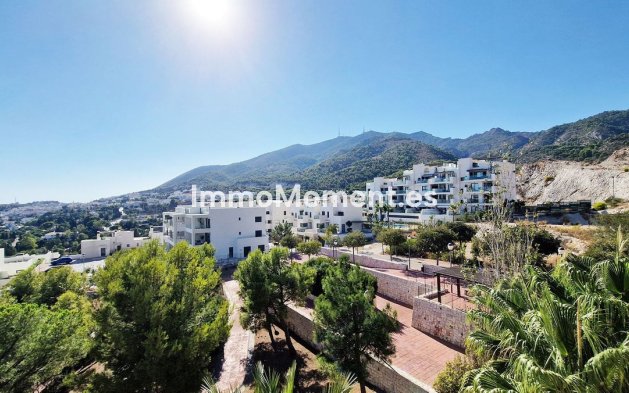 Resale - Apartment - Benalmadena - Benalmadena Centro
