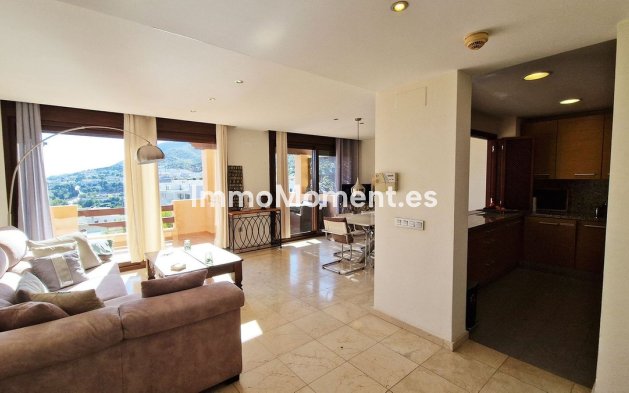 Resale - Apartment - Benalmadena - Benalmadena Centro