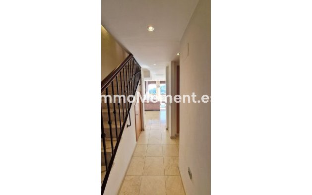 Resale - Apartment - Benalmadena - Benalmadena Centro