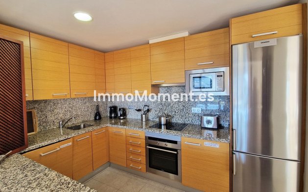 Resale - Apartment - Benalmadena - Benalmadena Centro