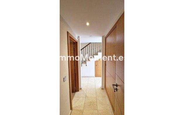 Resale - Apartment - Benalmadena - Benalmadena Centro