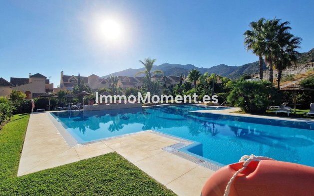 Resale - Apartment - Benalmadena - Benalmadena Centro