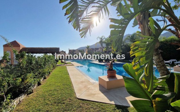 Resale - Apartment - Benalmadena - Benalmadena Centro