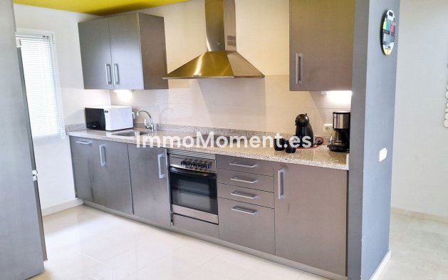 Reventa - Apartamento - Estepona  - Estepona Centro