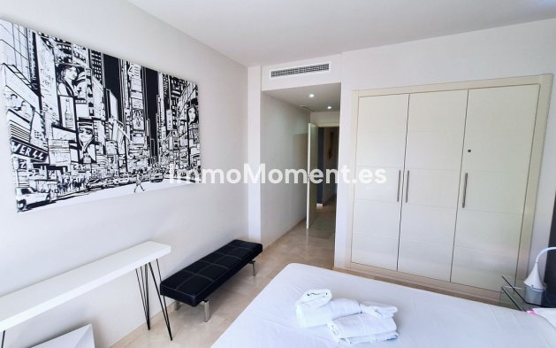 Reventa - Apartamento - Estepona  - Estepona Centro