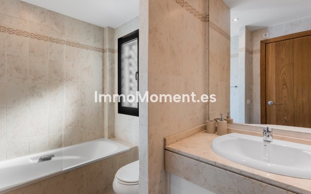 Bestaande woning - Appartement - Estepona  - Estepona Centro