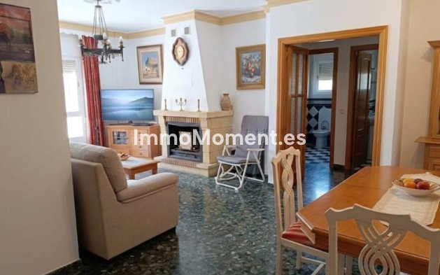 Resale - Detached villa - Ojén