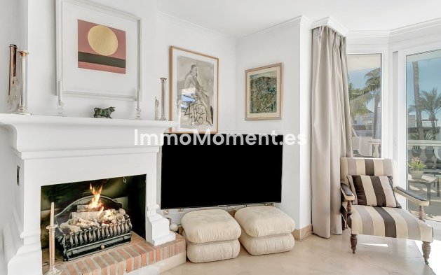 Wiederverkauf - Wohnung - Marbella - Elviria