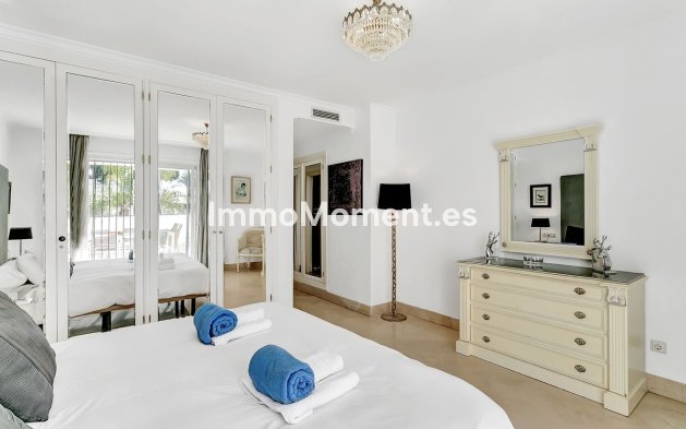 Wiederverkauf - Wohnung - Marbella - Elviria