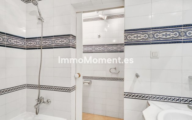 Wiederverkauf - Wohnung - Marbella - Elviria