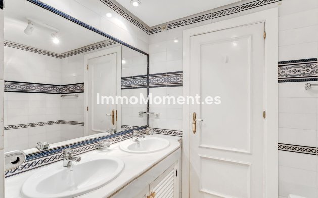 Wiederverkauf - Wohnung - Marbella - Elviria