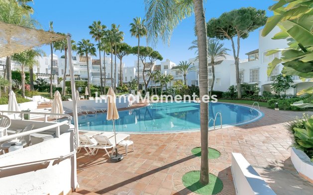 Wiederverkauf - Wohnung - Marbella - Elviria