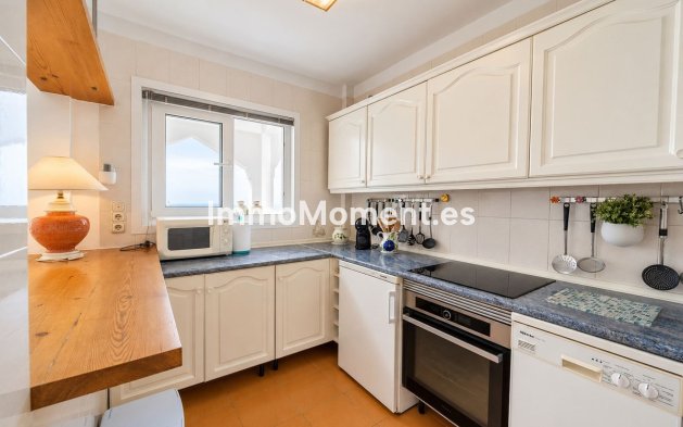 Resale - Apartment - Marbella - Reserva de Marbella