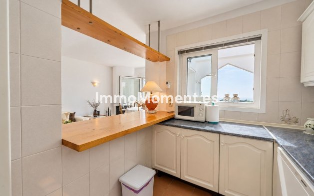 Resale - Apartment - Marbella - Reserva de Marbella