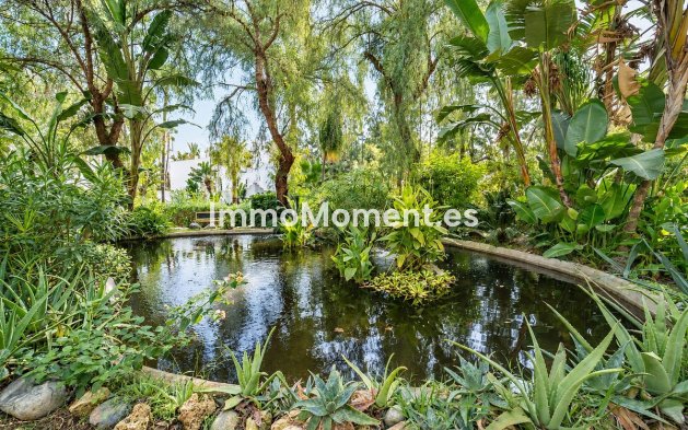 Resale - Apartment - Marbella - Reserva de Marbella