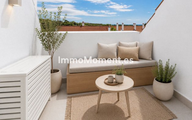 Resale - Apartment - Marbella - Nueva Andalucía