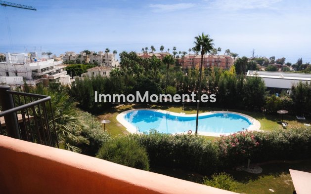 Resale - Apartment - Estepona - Estepona Centro