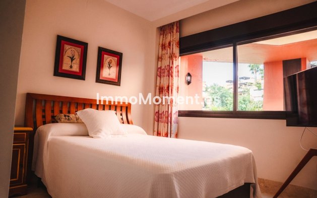 Resale - Apartment - Estepona - Estepona Centro