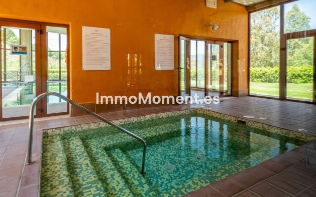 Reventa - Apartamento - Estepona  - Atalaya